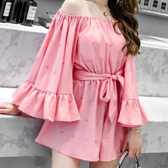 MODA ME COUTURE Pants - Pink Pearl Detailed Romper MODA ME COUTURE Pants - Pink Pearl Detailed Romper